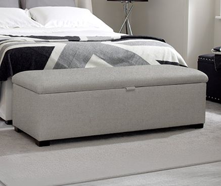 Hathaway Plain Blanket Box