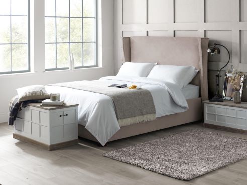 Hathaway Plain Winged Bed