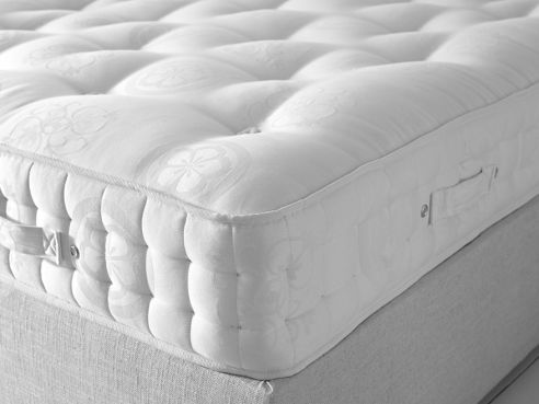 Zip and Link Emperor Mattress